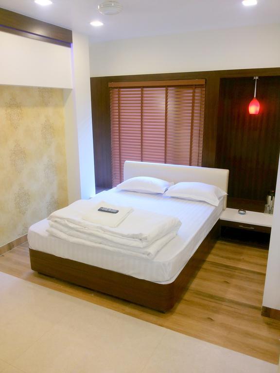 Hotel Sangat Plaza Bhopal Exterior foto
